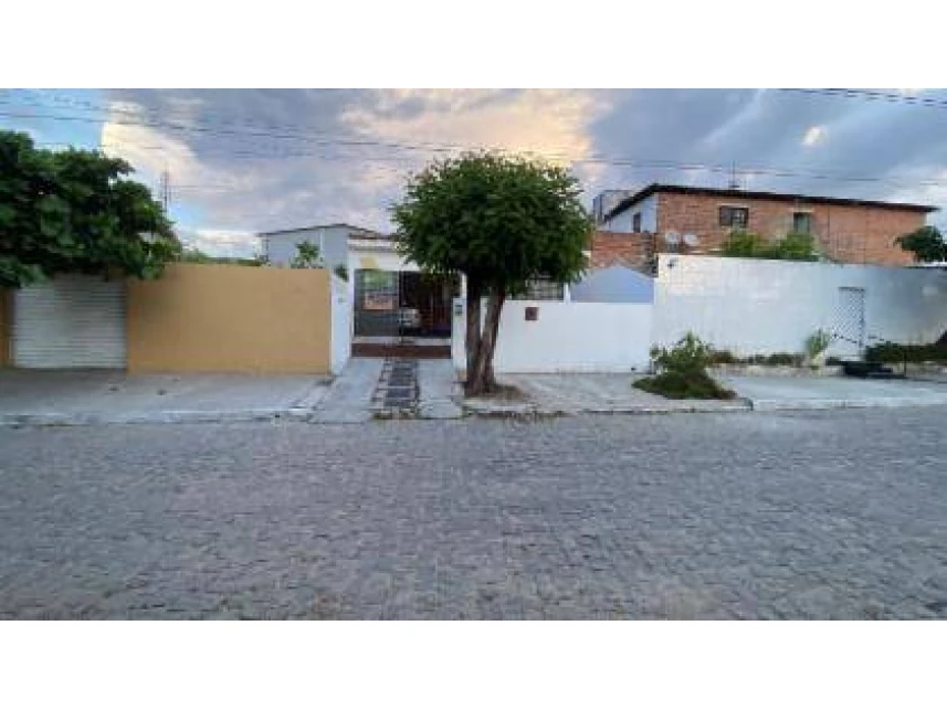 Casa em leilão em Caruaru