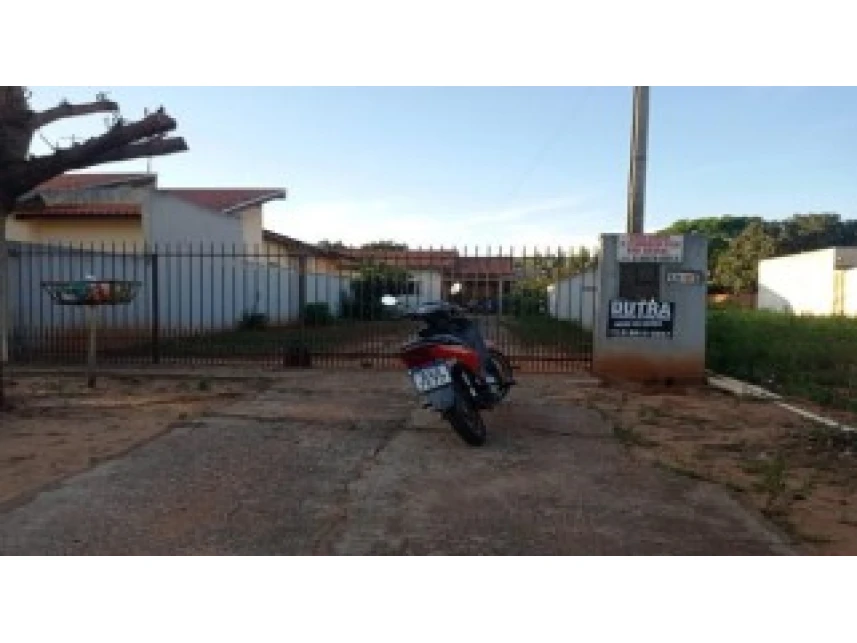 Casa em leilão em Centro, Cruzeiro do Oeste/PR a partir de R$ 173.270 (Ref. 66F395) | Lance Rápido