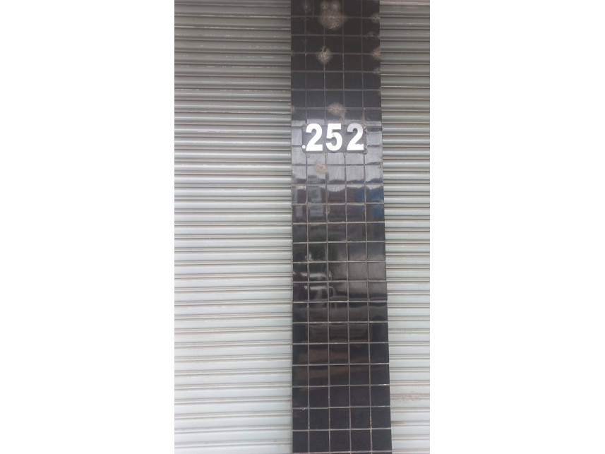 Prédio com 3 quartos no Centro (foto 2 de 2)