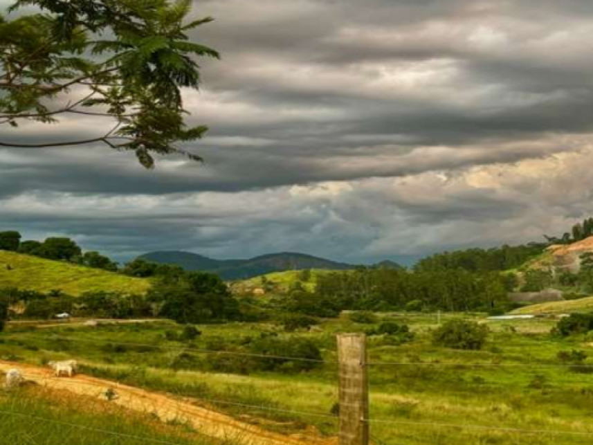 Imagem 2 do Leilão de Fazenda - Zona Rural - Tombos/MG