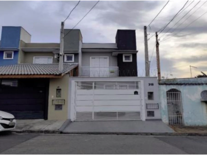 Casa em leilão em Vila Jundiaí, Mogi das Cruzes/SP a partir de R$ 588.081 (Ref. 681E70) | Lance Rápido