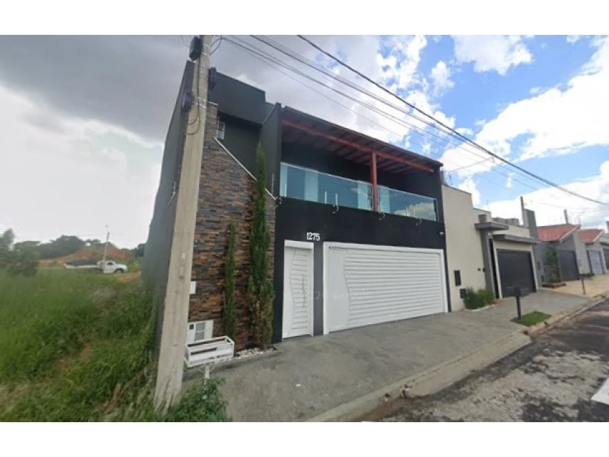 Casa em leilão em Jardim Natal I, Franca/SP a partir de R$ 1.020.729 (Ref. C705CE) | Lance Rápido