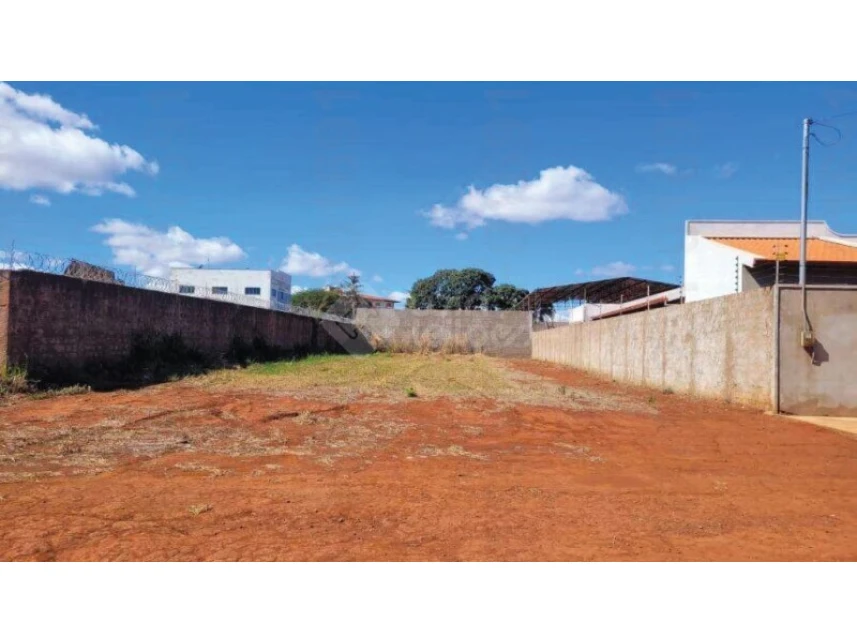 Leilão de Terreno - Setor Imperial - Goiatuba/GO cod: 235799