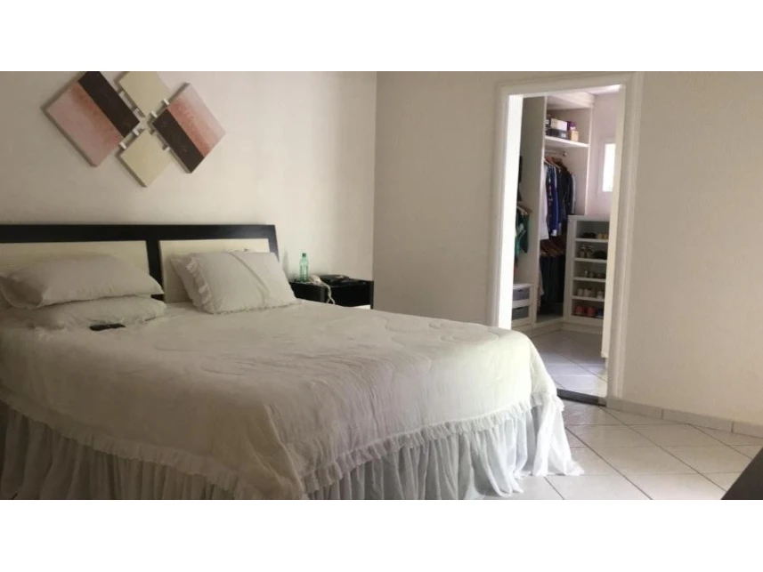 Casa em leilão em Jandira/SP a partir de R$ 772.626 | Lance Rápido