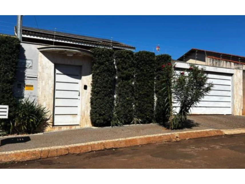 Casa em leilão em Santa Helena de Goias/GO a partir de R$ 322.000 | Lance Rápido
