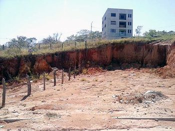 Terreno em leilão - ,  - Cláudio/MG - Banco Bradesco S/A | Z9633