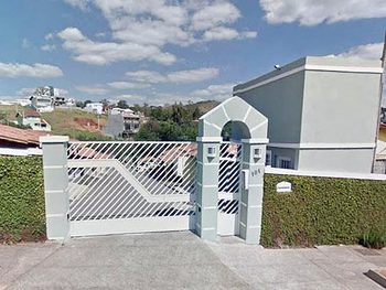 Casa em leilão - ,  - São Roque/SP - Banco Santander Brasil S/A | Z10088LOTE013