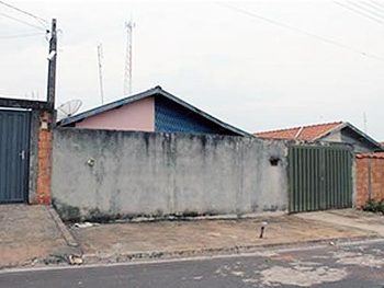 Casa em leilão - ,  - Brodowski/SP - Banco Santander Brasil S/A | Z10217LOTE005