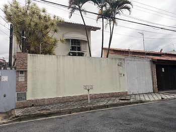 Casa em leilão - ,  - Caçapava/SP - Banco Santander Brasil S/A | Z10974LOTE005
