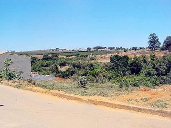 Terrenos em leilão - Rua João Galvão de França, Lotes 3 e 4 - Nepomuceno/MG - Banco Bradesco S/A | Z11364