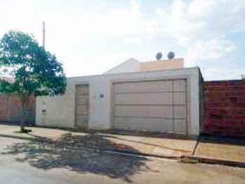 Casa em leilão - Rua Arlindo Máximo Marin, 191 - Guará/SP - Banco Bradesco S/A | Z11364