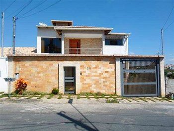 Casa em leilão - Rua Gualter Rocha, 131 - Contagem/MG - Banco Pan S/A | Z12222LOTE018