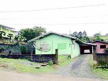 Casa em leilão - Rua Vitorio Tonet, 96 - Laurentino/SC - Bari Companhia Hipotecária | Z12604