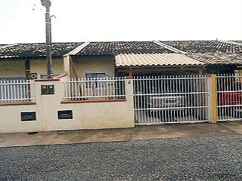 Casa em leilão - Rua Givaldo Nunes da Mota, s/n° - São Francisco do Sul/SC - Banco Santander Brasil S/A | Z12714
