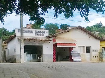 Residencial / Comercial em leilão - Rua Inácio Bahia, 03 - Novo Cruzeiro/MG - Banco Bradesco S/A | Z12517LOTE008