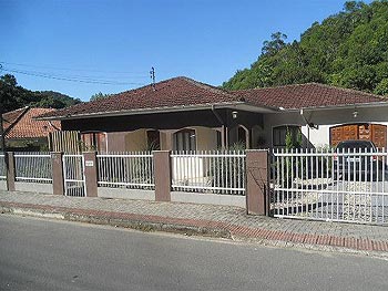 Casa em leilão - Rua 434, 636 - Jaraguá do Sul/SC - Banco Santander Brasil S/A | Z12714
