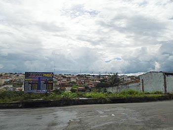 Terreno em leilão - Rua 9 de Julho e Praça Goianazes, S/N - Anápolis/GO - Banco Bradesco S/A | Z12656