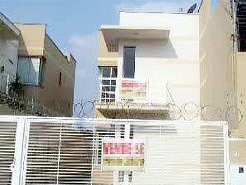 Casa em leilão - Rua Vinte e Dois, 40 - Nova Serrana/MG - Banco Bradesco S/A | Z12732