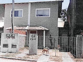 Casa em leilão - Rua Olímpio Guimarães Venâncio, 152 - Campos dos Goytacazes/RJ - Banco Santander Brasil S/A | Z13174LOTE013