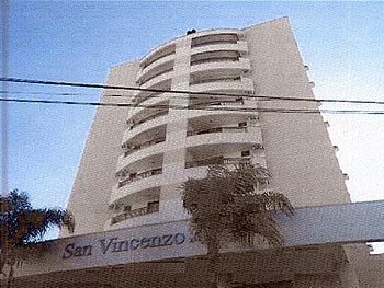 Apartamento em leilão - Rua Fridolim Herthal Júnior, 290 - Itajaí/SC - Banco Santander Brasil S/A | Z13174LOTE010