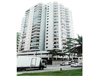 Apartamento em leilão - Rua Sílvio Daige, 125 - Guarujá/SP - Banco Pan S/A | Z13257