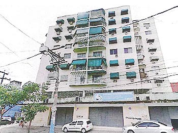 Apartamento em leilão - Rua Vicente de Lima Cleto, 66 - São Gonçalo/RJ - Banco Santander Brasil S/A | Z13174LOTE028