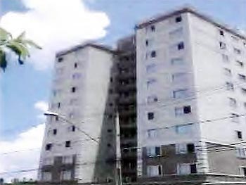 Apartamento em leilão - Praça Um Mil e Cinquenta e Dois, 17 - Belo Horizonte/MG - Banco Santander Brasil S/A | Z13174LOTE004