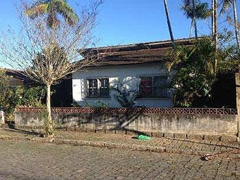 Casa em leilão - Rua Francisco Barreto, 164 - Camboriú/SC - Banco Bradesco S/A | Z13155LOTE023
