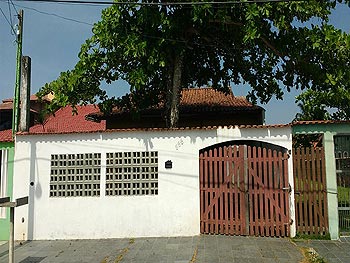 Casa em leilão - Avenida Padre João Daniel, 355 - Itanhaém/SP - Itaú Unibanco S/A | Z13388LOTE002