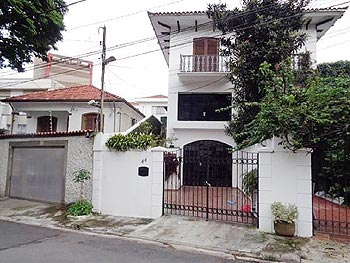Casa em leilão - Rua Professor Frontino Guimarães, 44 - São Paulo/SP - Banco Santander Brasil S/A | Z13801LOTE009