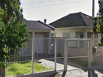 Casa em leilão - Rua Laudelino Freire, 280 - Porto Alegre/RS - Banco Santander Brasil S/A | Z13801LOTE013