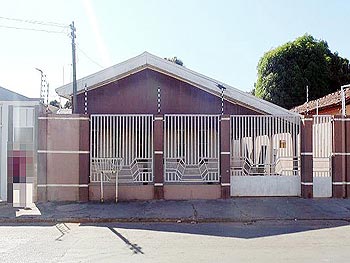 Casa em leilão - Rua Miguel Baracat, 271 - Várzea Grande/MT - Banco Bradesco S/A | Z13773LOTE012
