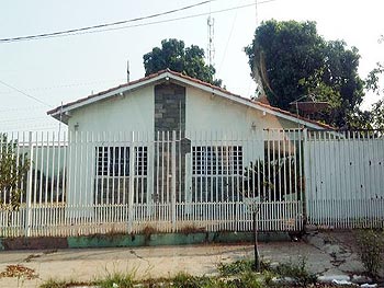 Casa em leilão - Rua Júlio Louzada, 75 - Várzea Grande/MT - Banco Bradesco S/A | Z14038LOTE013