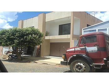 Casa em leilão - Rua Adolfo Batista da Silva, 135 - Correntina/BA - Banco Bradesco S/A | Z14065
