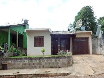 Casa em leilão - Rua Henrique Plegge, 46 - Panambi/RS - Banco Santander Brasil S/A | Z14114LOTE020