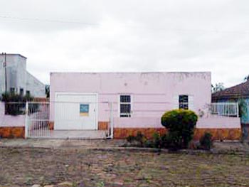 Casa em leilão - Rua Joaquina Ortiz Houayeck, 183 - Alegrete/RS - Banco Bradesco S/A | Z14074LOTE005
