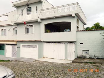 Casa em leilão - Rua Liberalina Vieira , 39 e 43 - Conselheiro Lafaiete/MG - Banco Bradesco S/A | Z14524LOTE011
