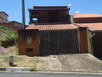 Casa em leilão - Rua Catharina Poletto Melle , 150 - Vinhedo/SP - Banco Bradesco S/A | Z14704LOTE001