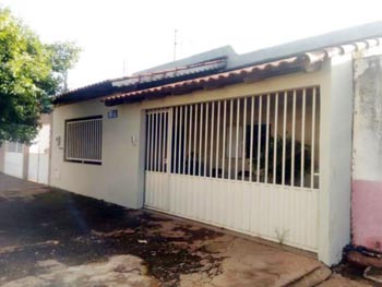 Casa em leilão -  Rua Xingu , 445 - Goiatuba/GO - Banco Bradesco S/A | Z14636LOTE019