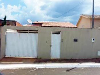 Casa em leilão - Rua Maria Merquides, Quadra 33 Lote 07 - Rio Verde/GO - Itaú Unibanco S/A | Z14665LOTE009