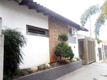 Casa em leilão - Rua Rio Solimões, 2643 - Votuporanga/SP - Banco Bradesco S/A | Z15143LOTE004