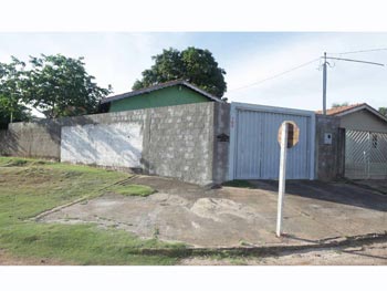 Casa em leilão - Rua Rio Grande do Sul, 700 - Rio Verde de Mato Grosso/MS - Banco Pan S/A | Z15326LOTE025