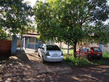 Casa em leilão - Rua Dr. Wanilton Finamore, 1705 - Dourados/MS - Banco Bradesco S/A | Z15387LOTE019