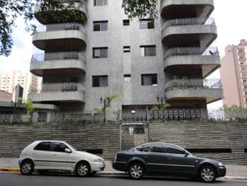 Apartamento em leilão - Avenida Doutor Augusto de Toledo, 802 - São Caetano do Sul/SP - Caixa Econômica Federal - CEF | Z15449LOTE021