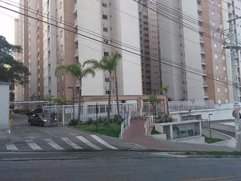 Apartamento em leilão - Avenida Bartholomeu de Carlos, 230 - Guarulhos/SP - Banco Santander Brasil S/A | Z15739LOTE005