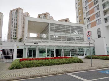 Apartamento em leilão - Rua Monsenhor Ivo Zanlorenzi, 4400 - Curitiba/PR - Banco Santander Brasil S/A | Z15943LOTE022