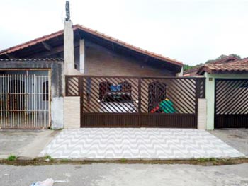 Casa em leilão - Rua Railton Barbosa dos Santos, 317 - Praia Grande/SP - Banco Bradesco S/A | Z15894LOTE002