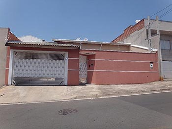 Casa em leilão - Rua Benedita Soares da Silva, 167 - Indaiatuba/SP - Banco Santander Brasil S/A | Z16563LOTE023