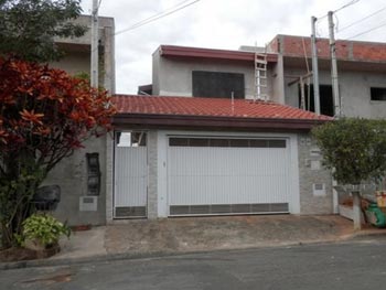 Casa em leilão - Rua Herivelto Martins, 60 - Americana/SP - Banco Santander Brasil S/A | Z16904LOTE020