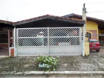 Casa em leilão - Rua Jamil Issa, 747 - Praia Grande/SP - Itaú Unibanco S/A | Z16820LOTE001